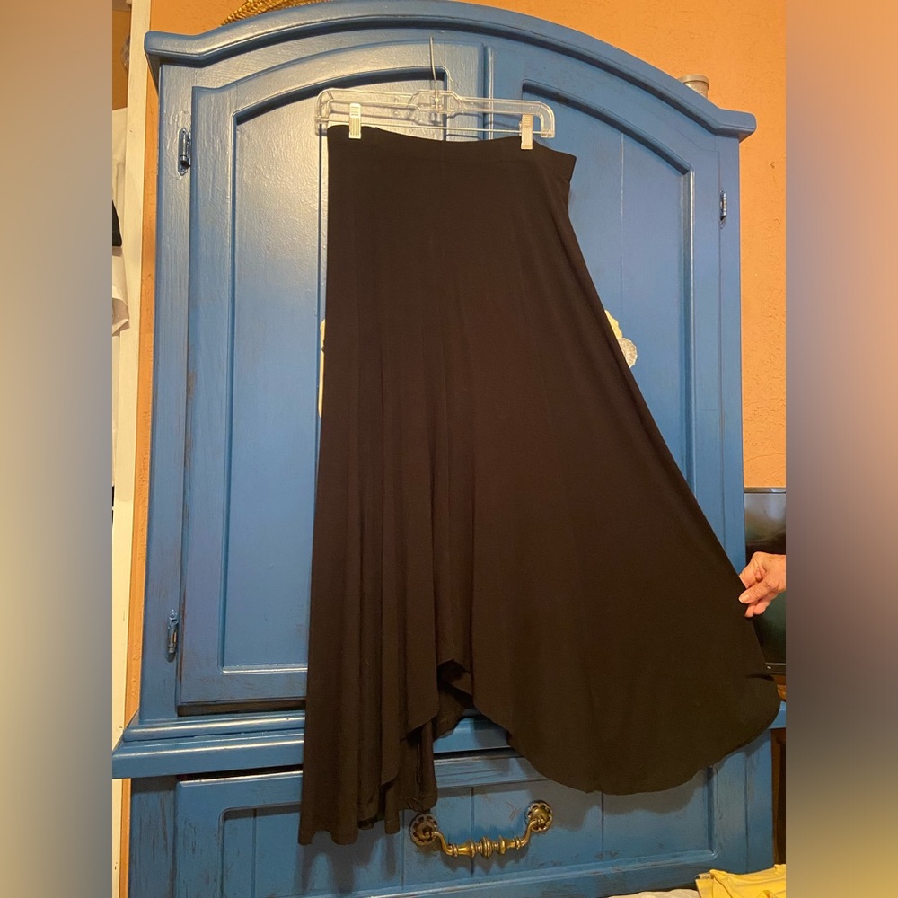 CHICO’s black loose skirt size 0